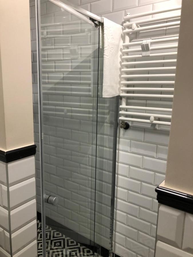 Apartment 25 - Angel River *
